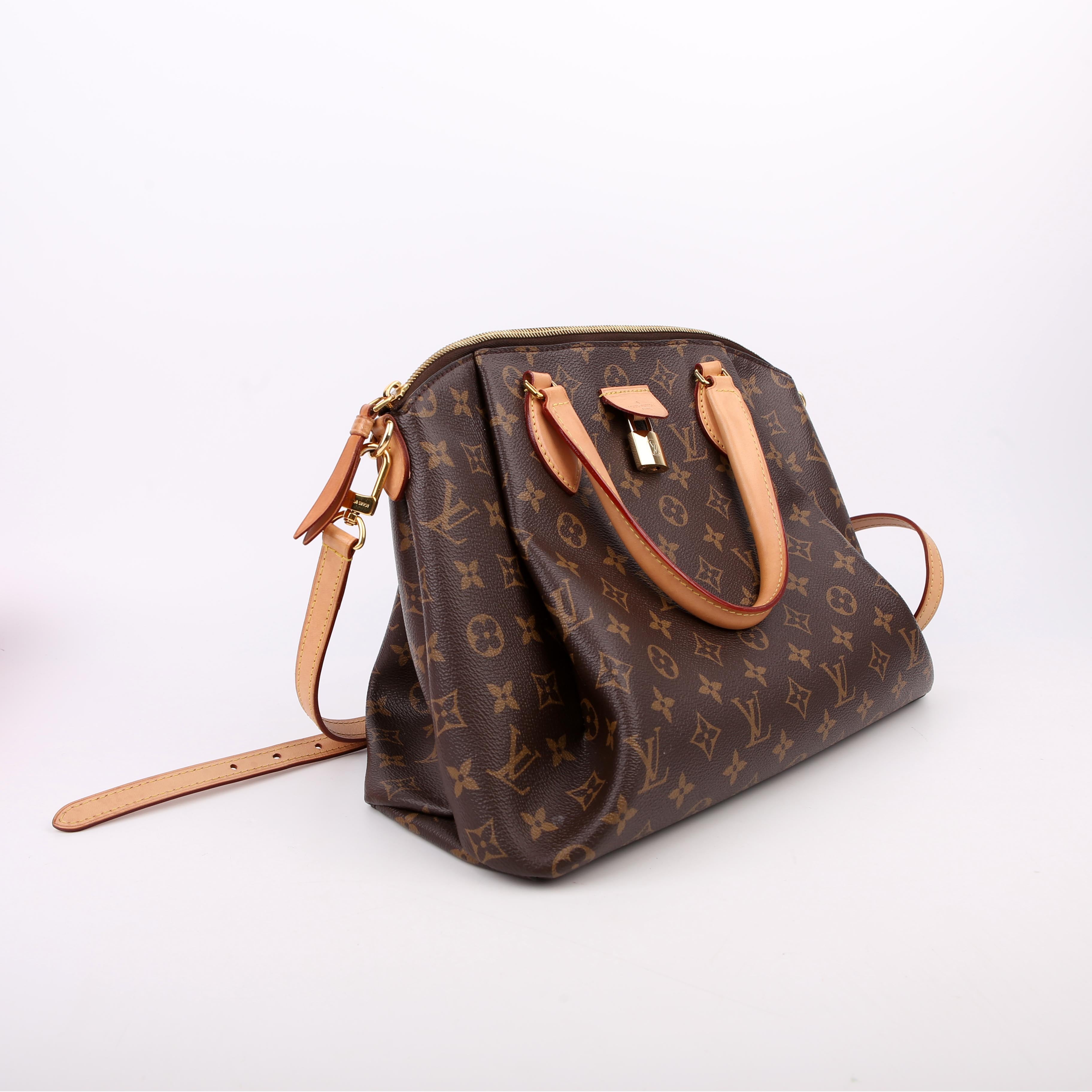 Louis Vuitton Rivoli NM MM Monogram