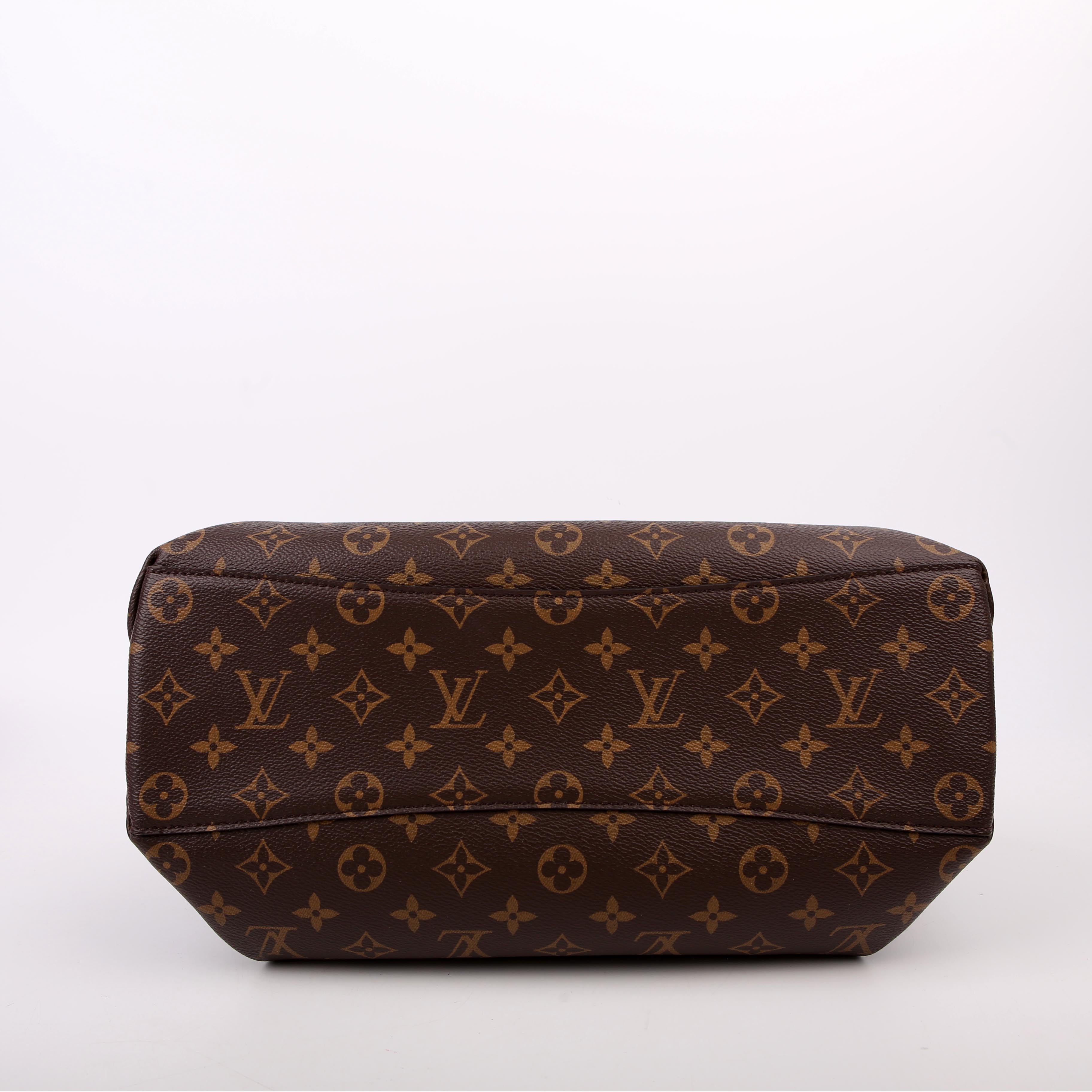 Louis Vuitton Rivoli NM MM Monogram