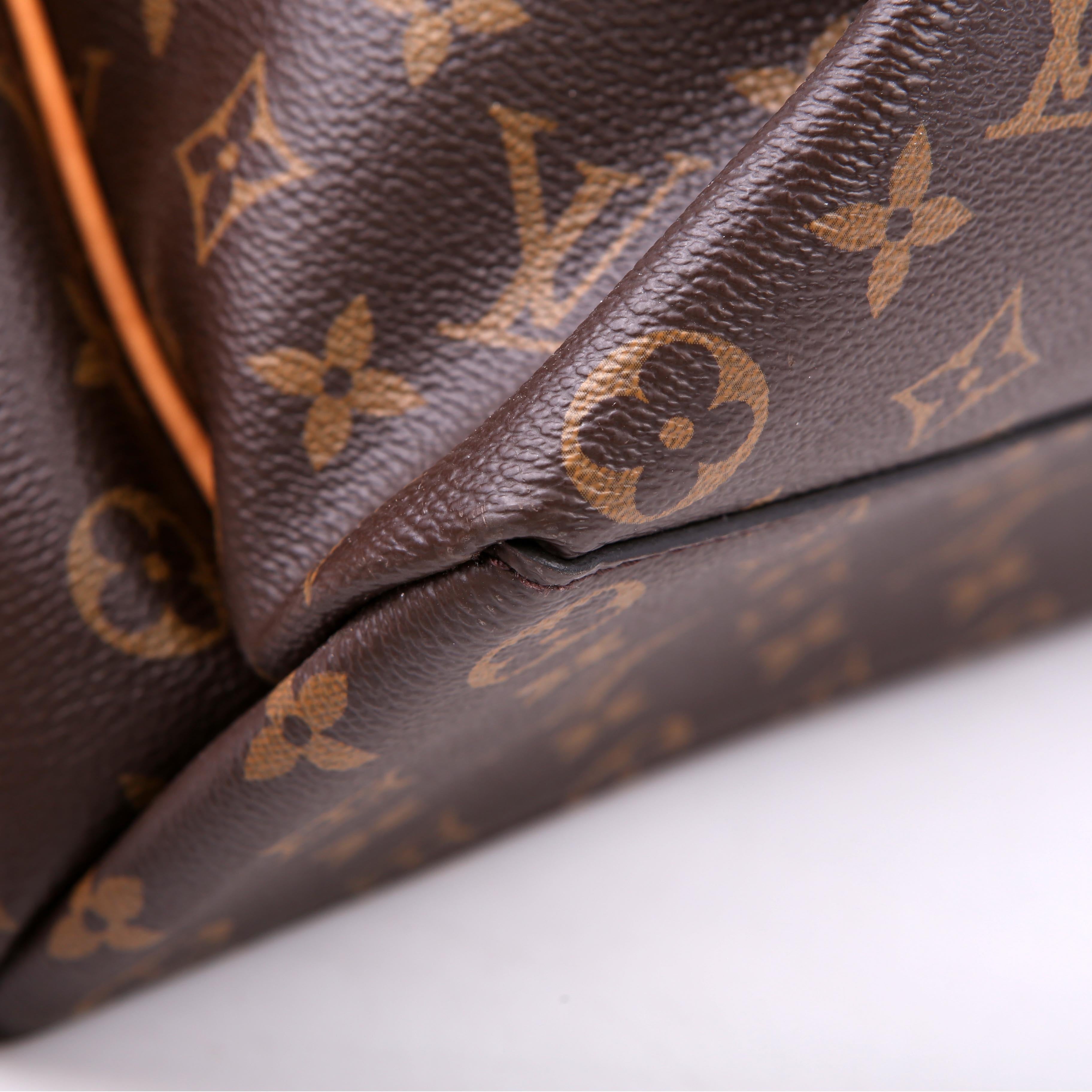 Louis Vuitton Rivoli NM MM Monogram