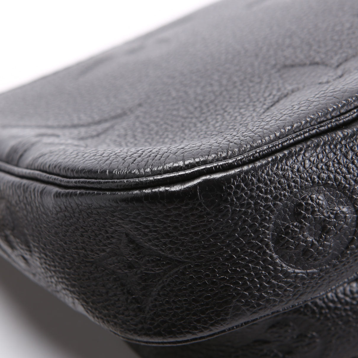 Louis Vuitton Multi Pochette Empreinte Black