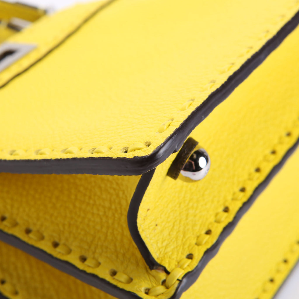 Fendi 8BN335 Peekaboo Iseeu Petite Selleria Yellow