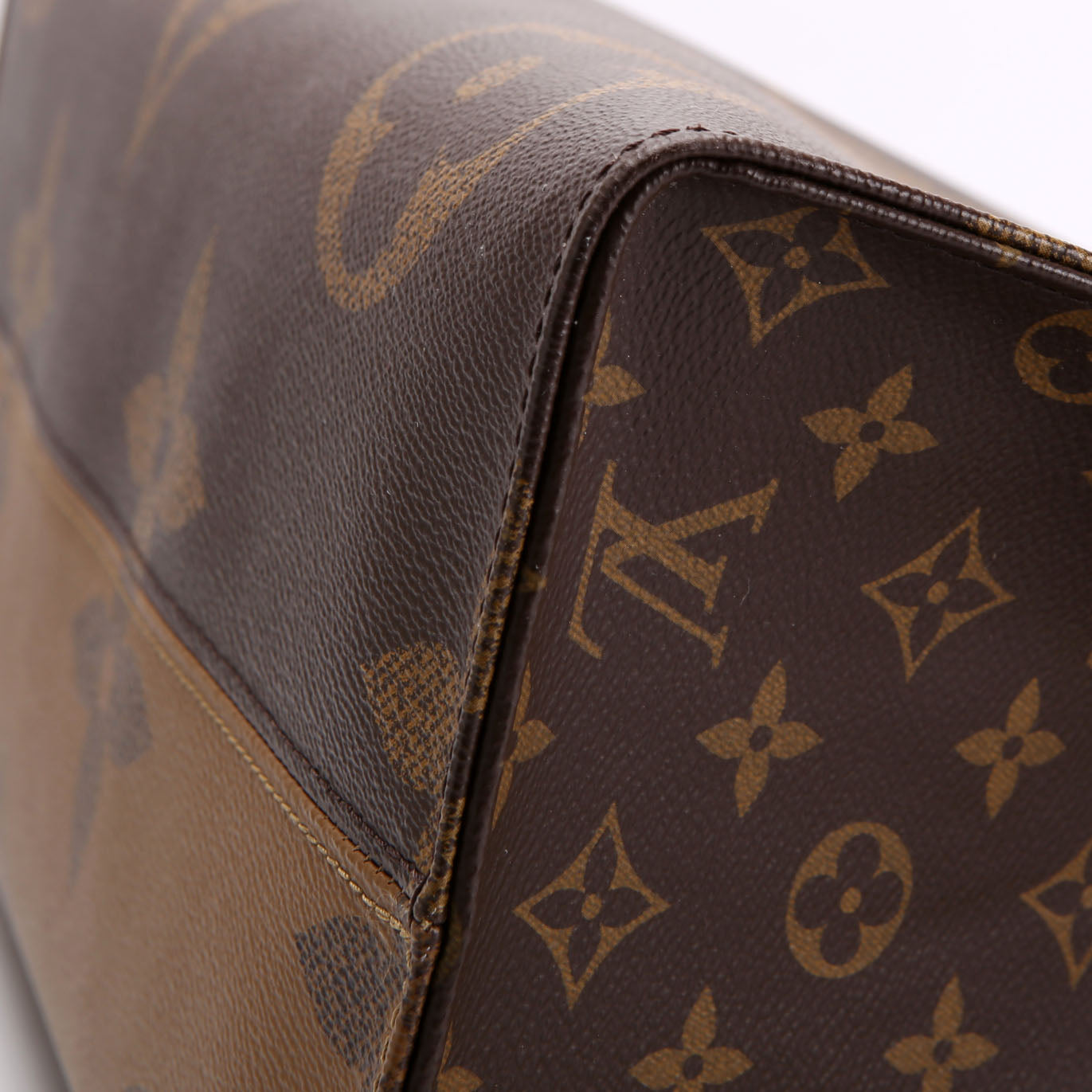 Louis Vuitton ONTHEGO GM Reverse Monogram