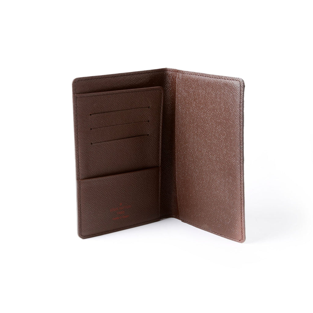 Louis Vuitton Passport Holder Damier Ebene