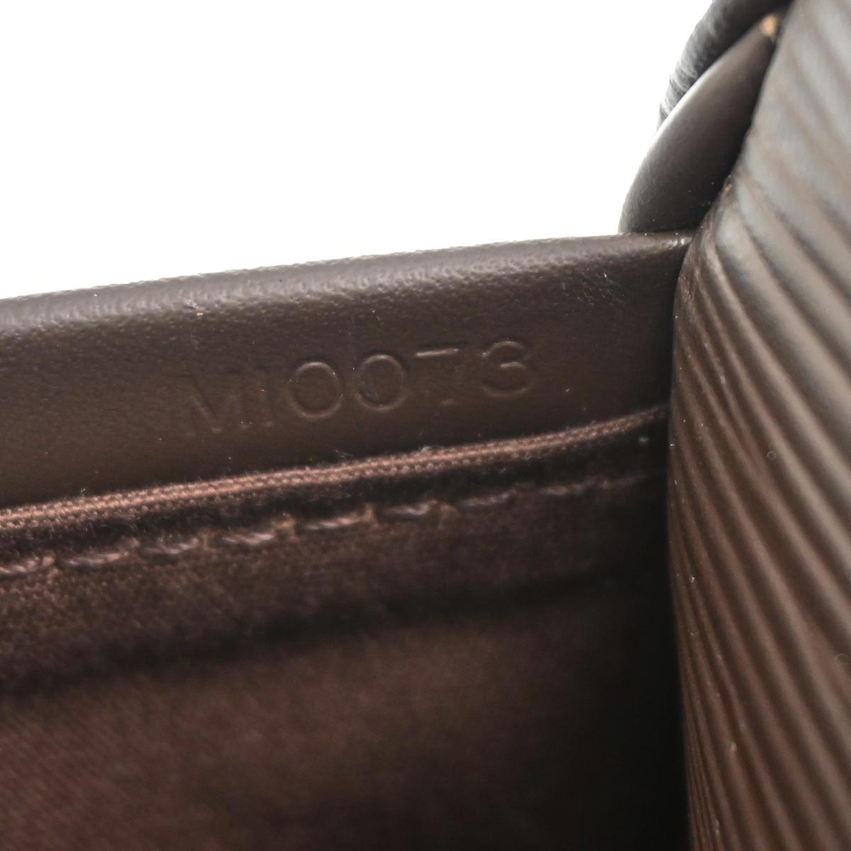Louis Vuitton Brown Epi Matsy Handbag M5897D