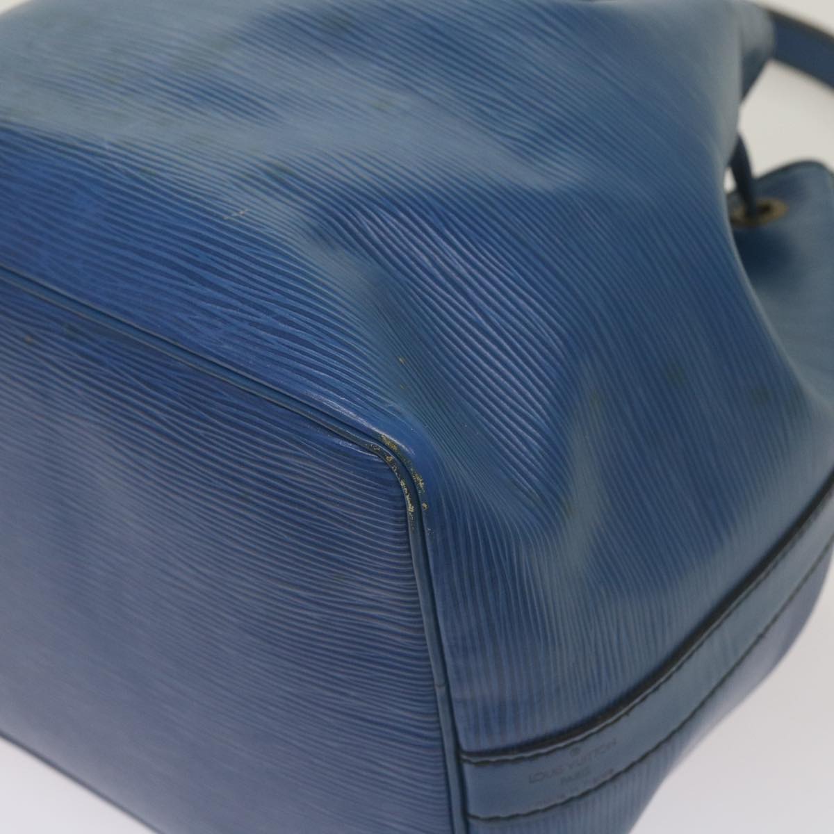 LOUIS VUITTON Petit Noe Shoulder Bag