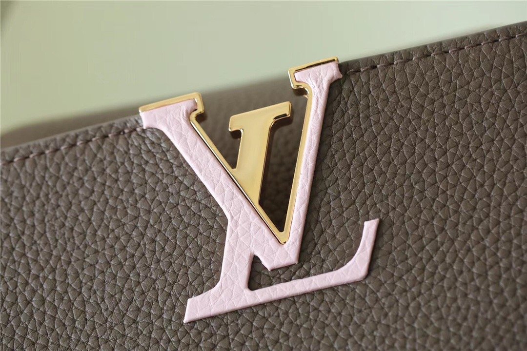 Louis Vuitton Capucines MM Taurillon Smokey Brown Green/ Creme/ Pink For Women,  Shoulder And Crossbody Bags 31.5cm/12.4in Louis Vuitton M59516