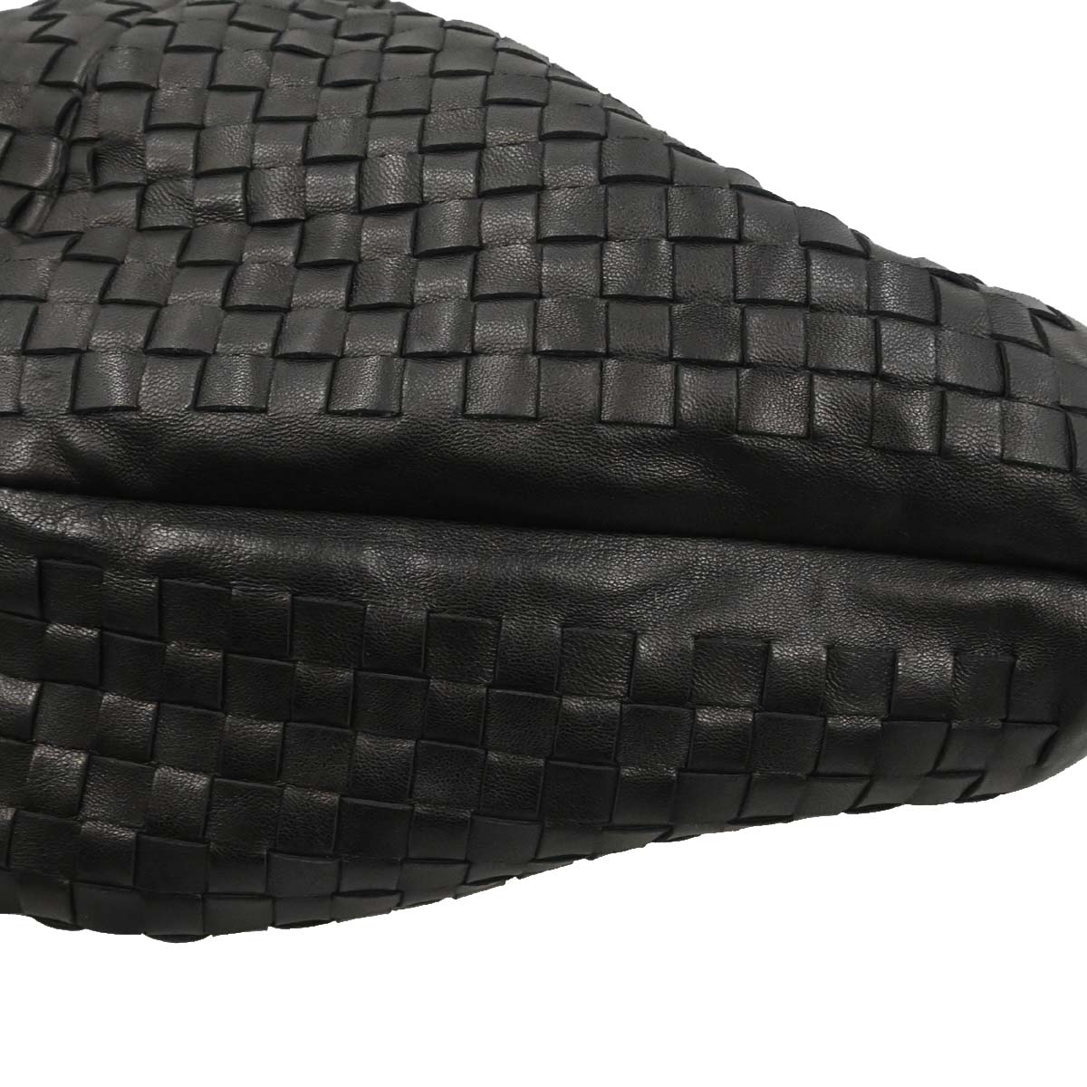 Bottega Veneta Black Lambskin Intrecciato Handbag