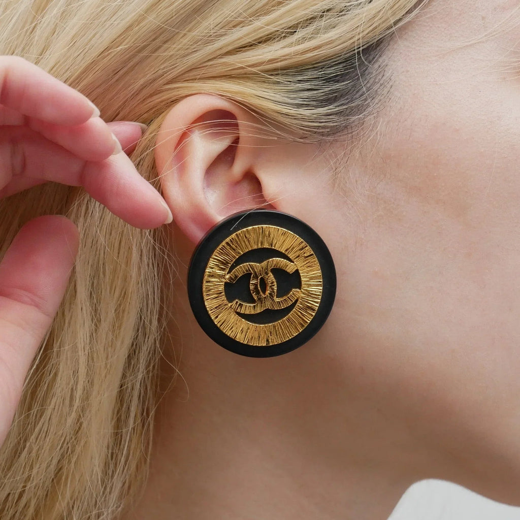 CHANEL 1994 Button Earrings Black Clip-On 29