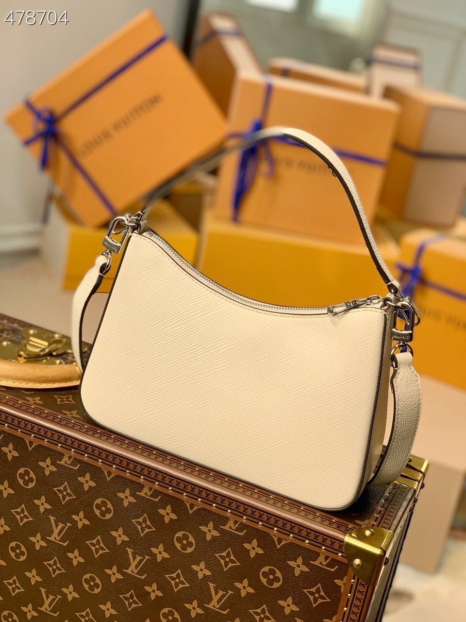 Louis Vuitton Marelle Epi White For Women, WomenÃƒÂ¢Ã¢â€šÂ¬Ã¢â€žÂ¢s Handbags, Shoulder And Crossbody Bags 9.8in/25cm Louis Vuitton M80688