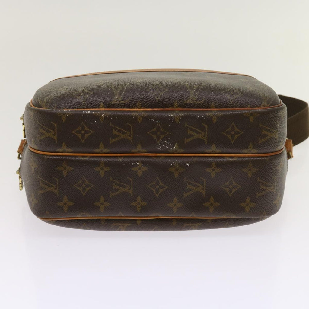 LOUIS VUITTON Reporter Shoulder Bag