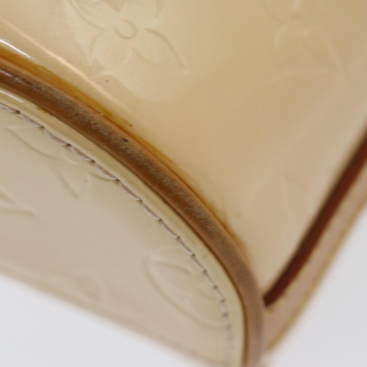 LOUIS VUITTON Sullivan Shoulder Bag