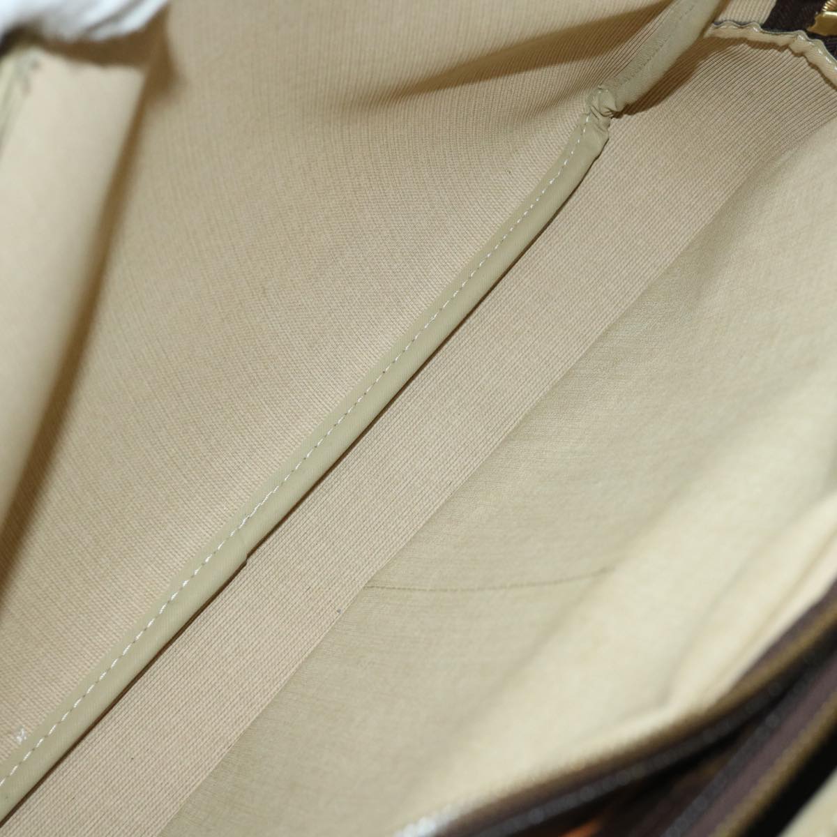 LOUIS VUITTON Reporter Shoulder Bag
