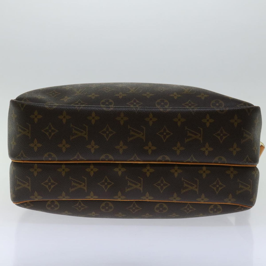 LOUIS VUITTON Reporter Shoulder Bag