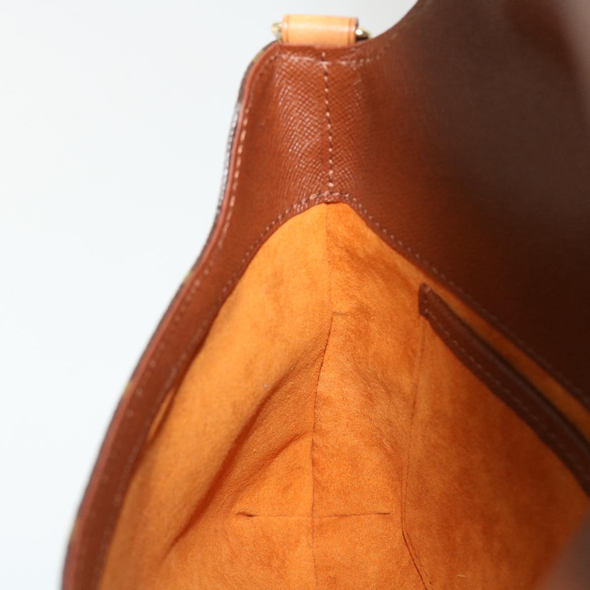 LOUIS VUITTON M1:1 Reptte Tango Shoulder Bag