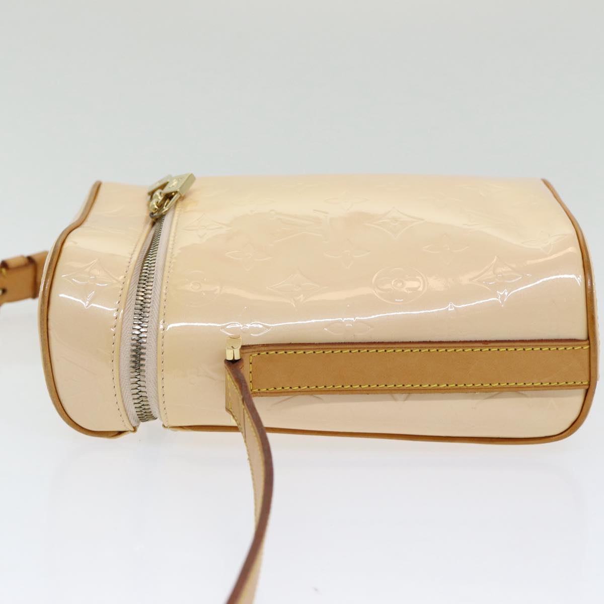 LOUIS VUITTON Sullivan Shoulder Bag
