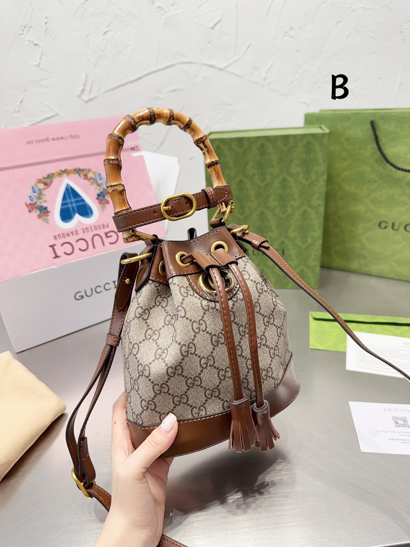 LB - New 1:1 rep  Bags Gucci 204