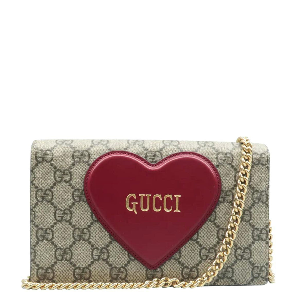 Gucci Heart Chain Wallet Gucci Supreme Monogram Canvas Crossbody Bag Beige  648948