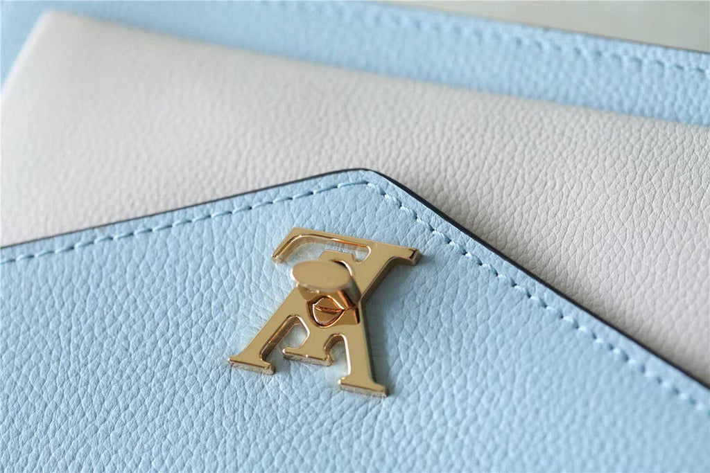 Louis Vuitton Mylockme Chain Pochette Bleu Nuage Blue For Women,  Shoulder and Crossbody Bags 7.5in/19cm Louis Vuitton M81436