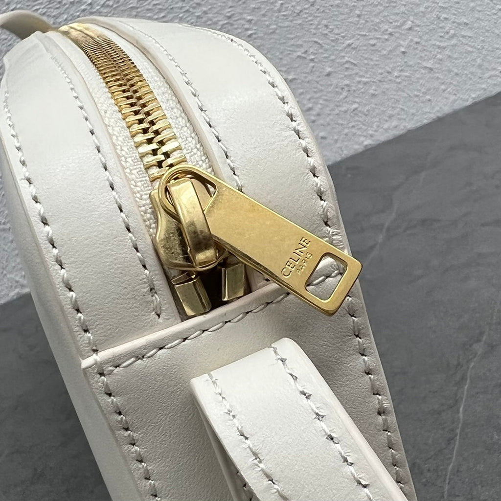 Camera Shoulder Bag Cuir Triomphe White For Women 10in/26cm