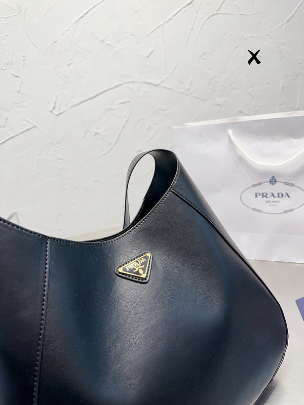 Prada Bags - Luxera Bags - 660