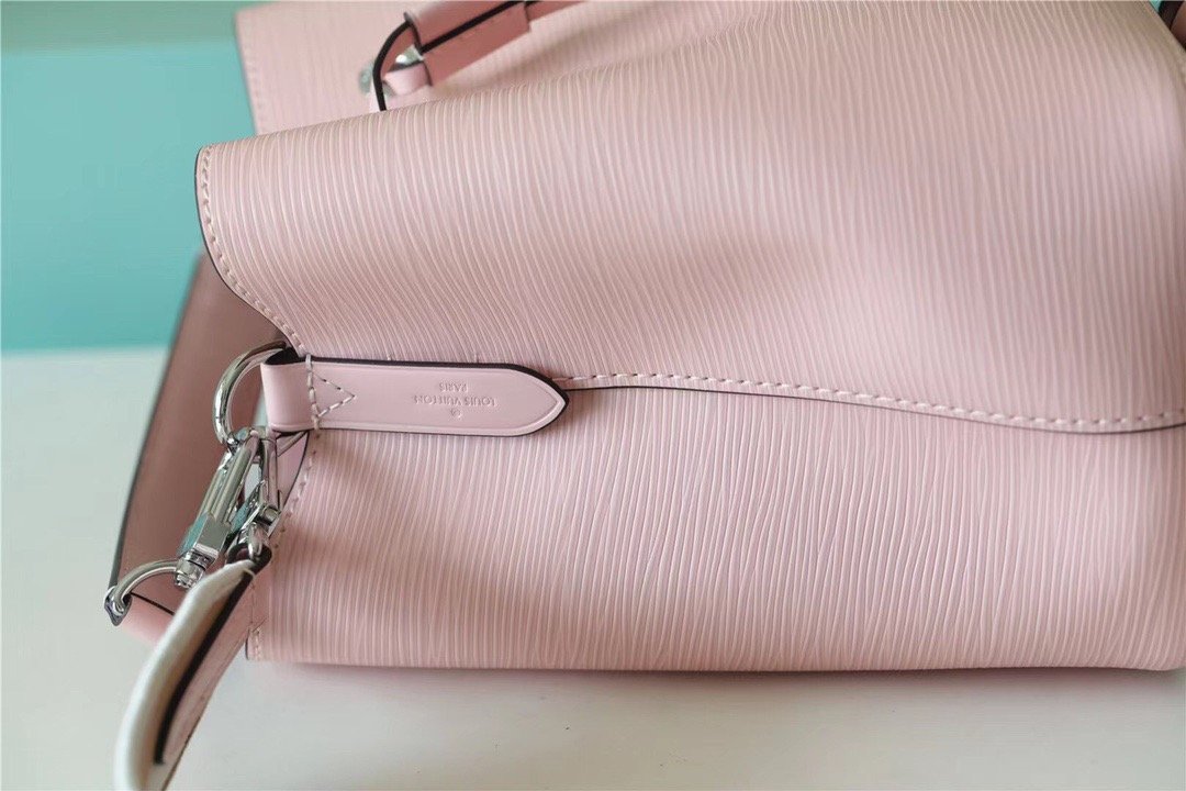 Louis Vuitton NeoNoe Burberry Epi Beige For Women,  Shoulder And Crossbody Bags 7.9in/20cm Louis Vuitton 