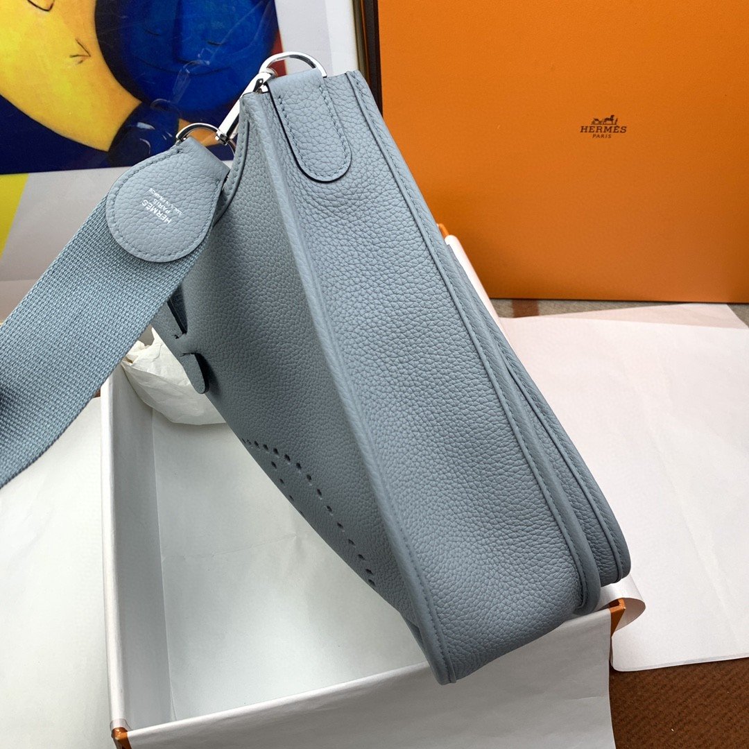 Evelyne III 29 Bag Light Blue With SiLouis Vuittoner-Toned Hardware For Women, Shoulder And Crossbody Bags 11.4in/29cm H056277CK18