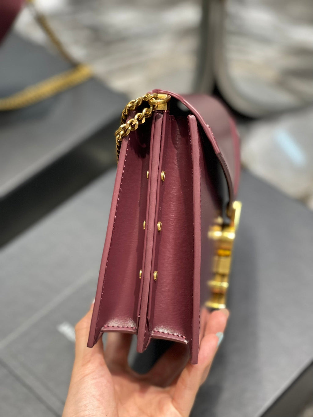 YSSL Cassandra Medium Chain Bag Rouge Opyum In Grain De Poudre Embossed For Women 8in/22cm YSL 532750BOW0W6008