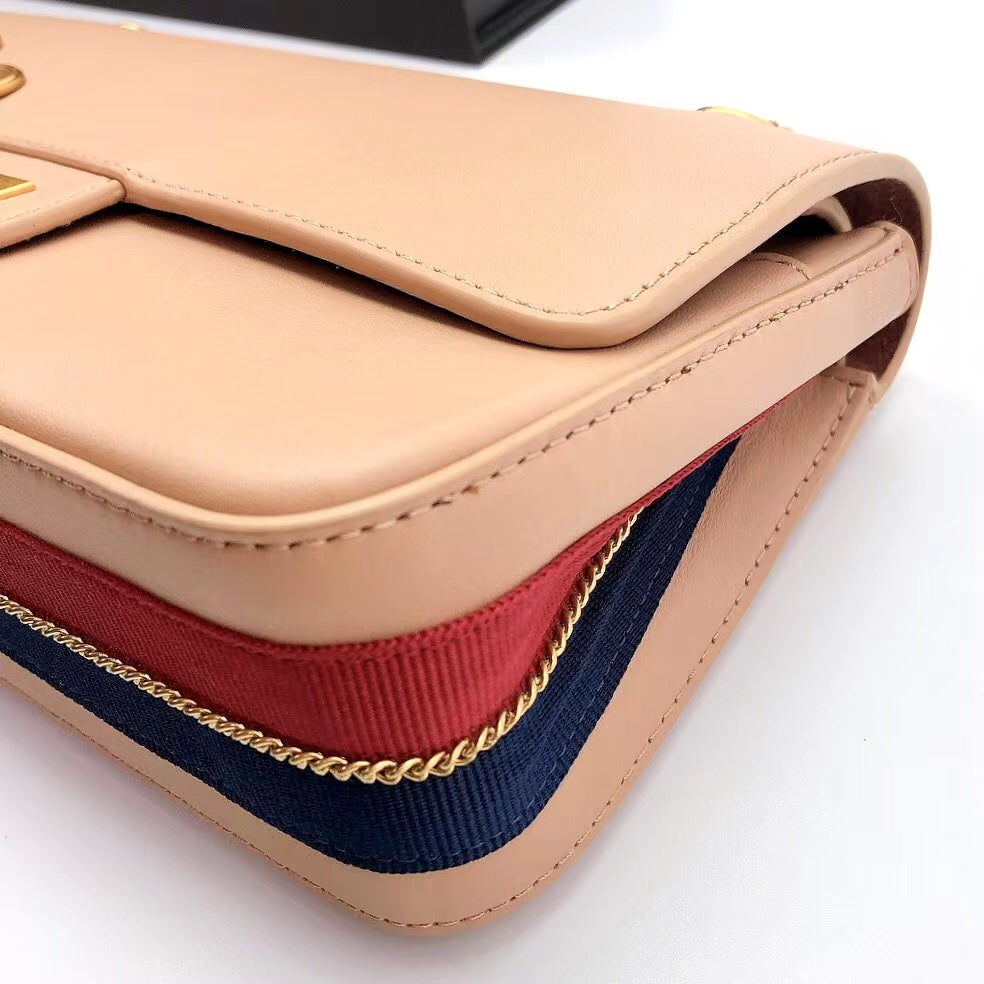 ChanelMaroon Medallion Nude Reissue 2.55 Classic 225 GlamIap Beige Bag For Women 24cm/9.4in