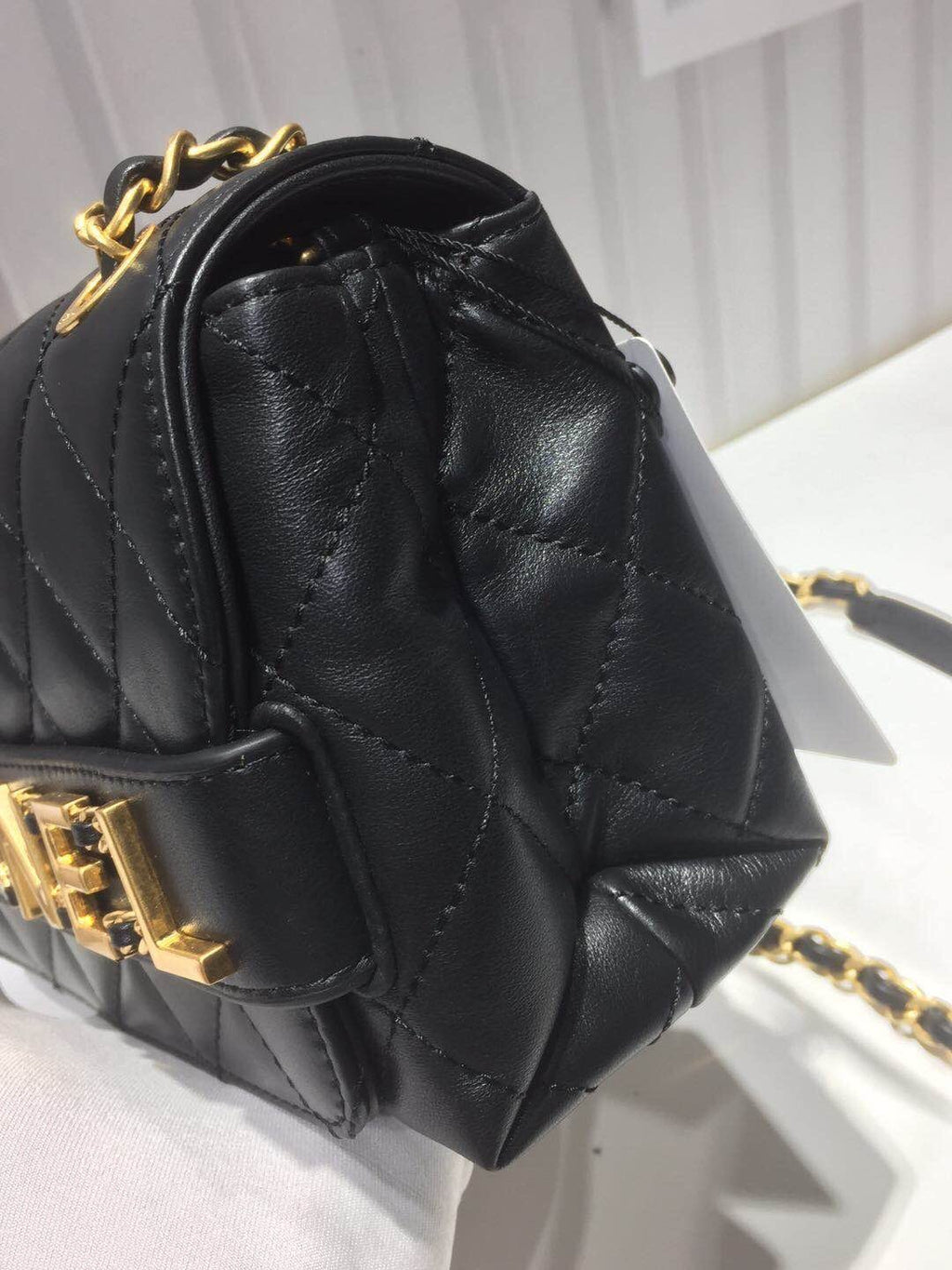 ChanelFront Logo Small GlamIap Bag Gold Hardware Black For Women Handbags, Shoulder Bags 8.2in/21cmAS1490