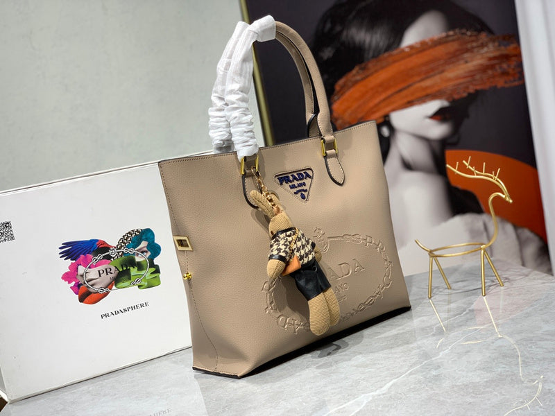 Barnes-Bags - Prada Bags - 846
