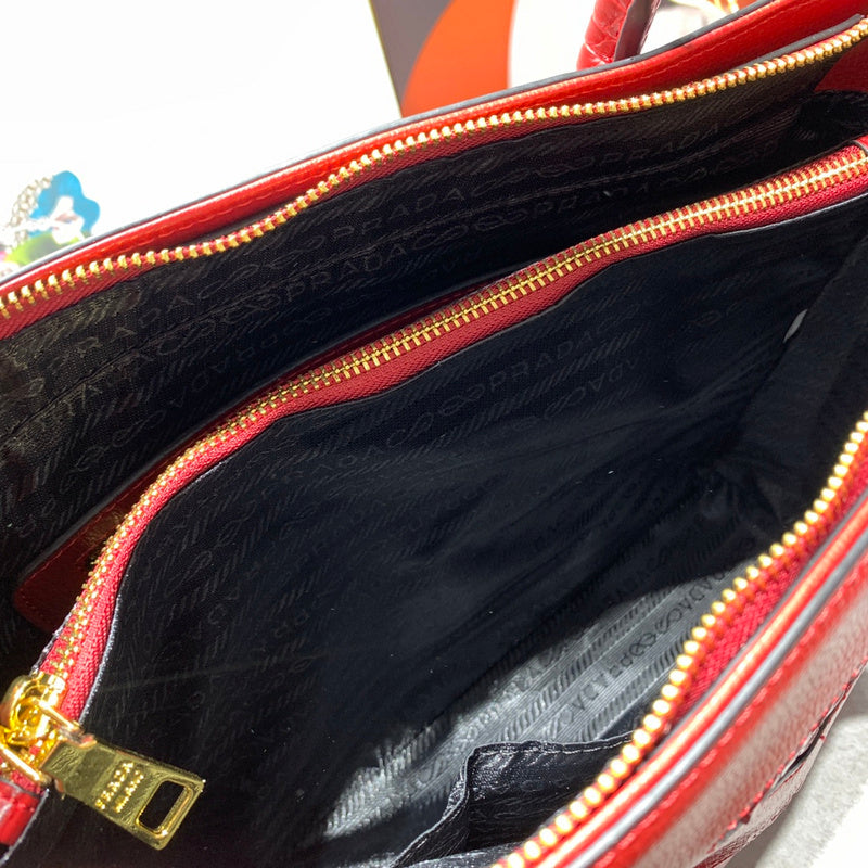 Barnes-Bags - Prada Bags - 877