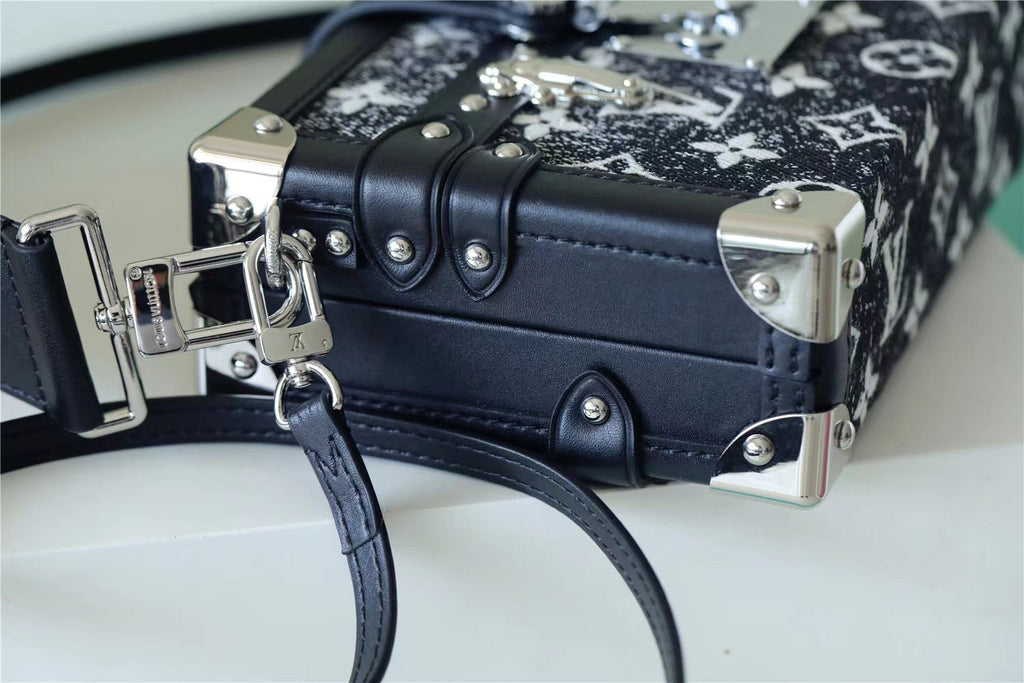 Louis Vuitton Petite Malle Monogram Jacquard Denim Navy Blue For Women,  Shoulder And Crossbody Bags 7.9in/20cm Louis Vuitton 