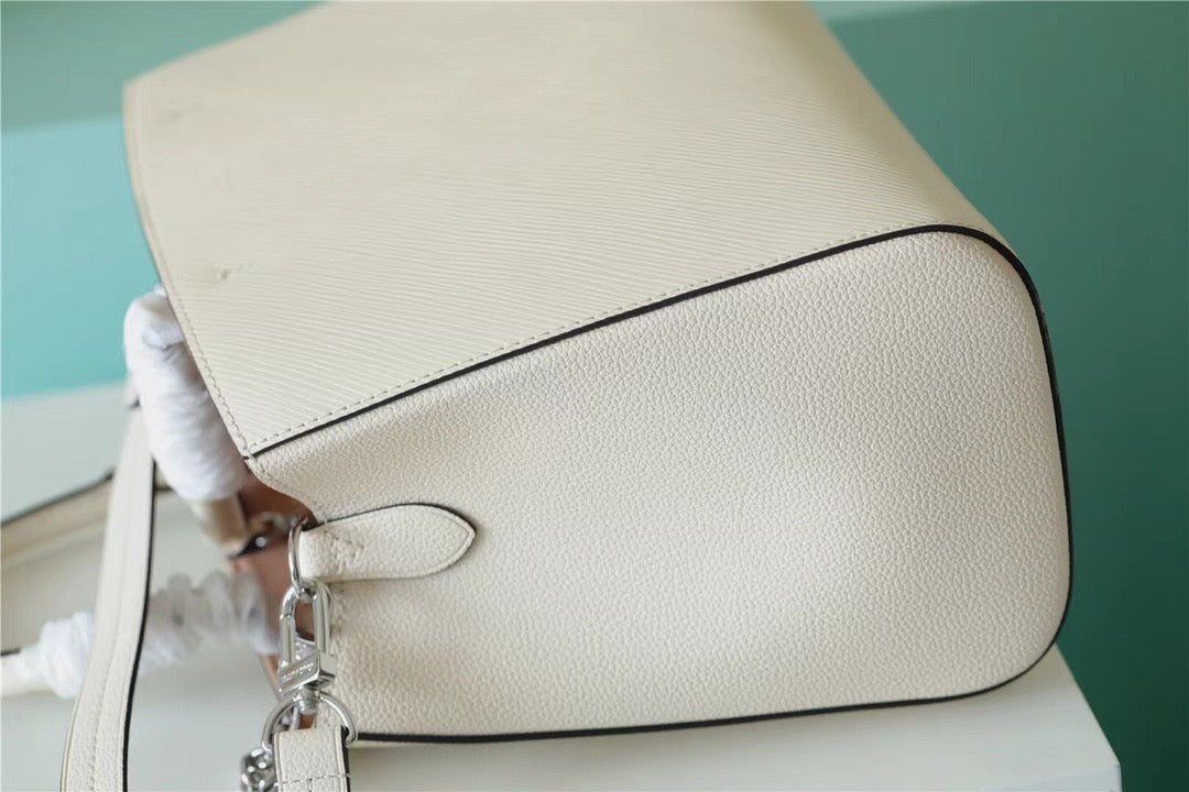 Louis Vuitton Marelle Tote MM Epi White For Women, WomenÃƒÂ¢Ã¢â€šÂ¬Ã¢â€žÂ¢s Handbags, Shoulder And Crossbody Bags 11.8in/30cm Louis Vuitton