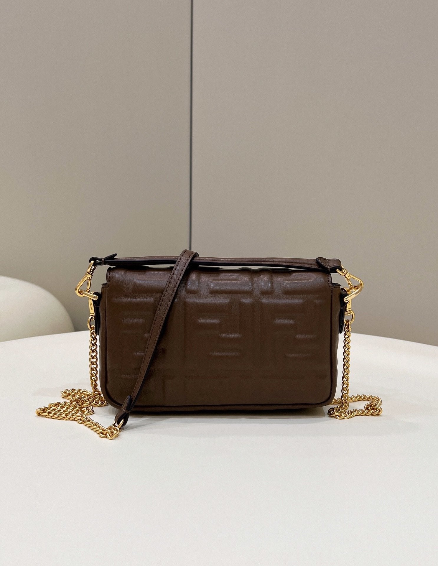 Baguette Brown For Women, Women’s Handbags, Shoulder And Crossbody Bags 7.5in/19cm FF 8BS017