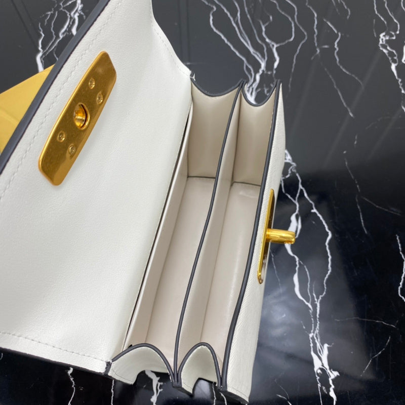 Prada Bags - Luxera Bags - 749
