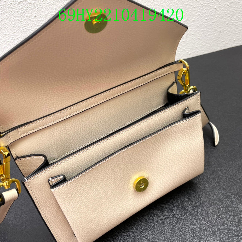 Prada Bags - The Luxera Bags  361
