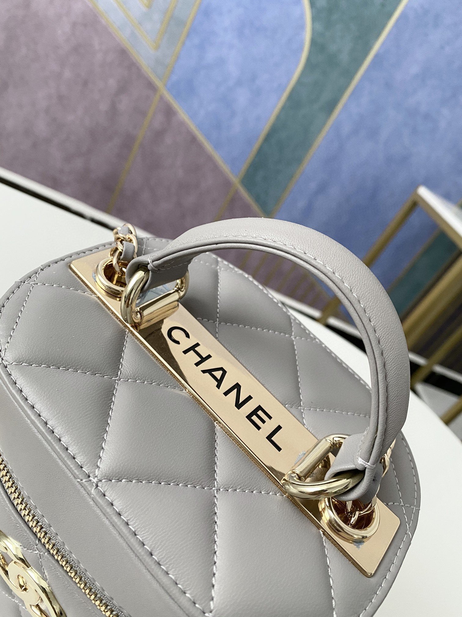 Chanelouis Vuittonanity Case Gold Hardware Grey For Women, Women’s Handbags, Shoulder Bags 9.4in/24cm 