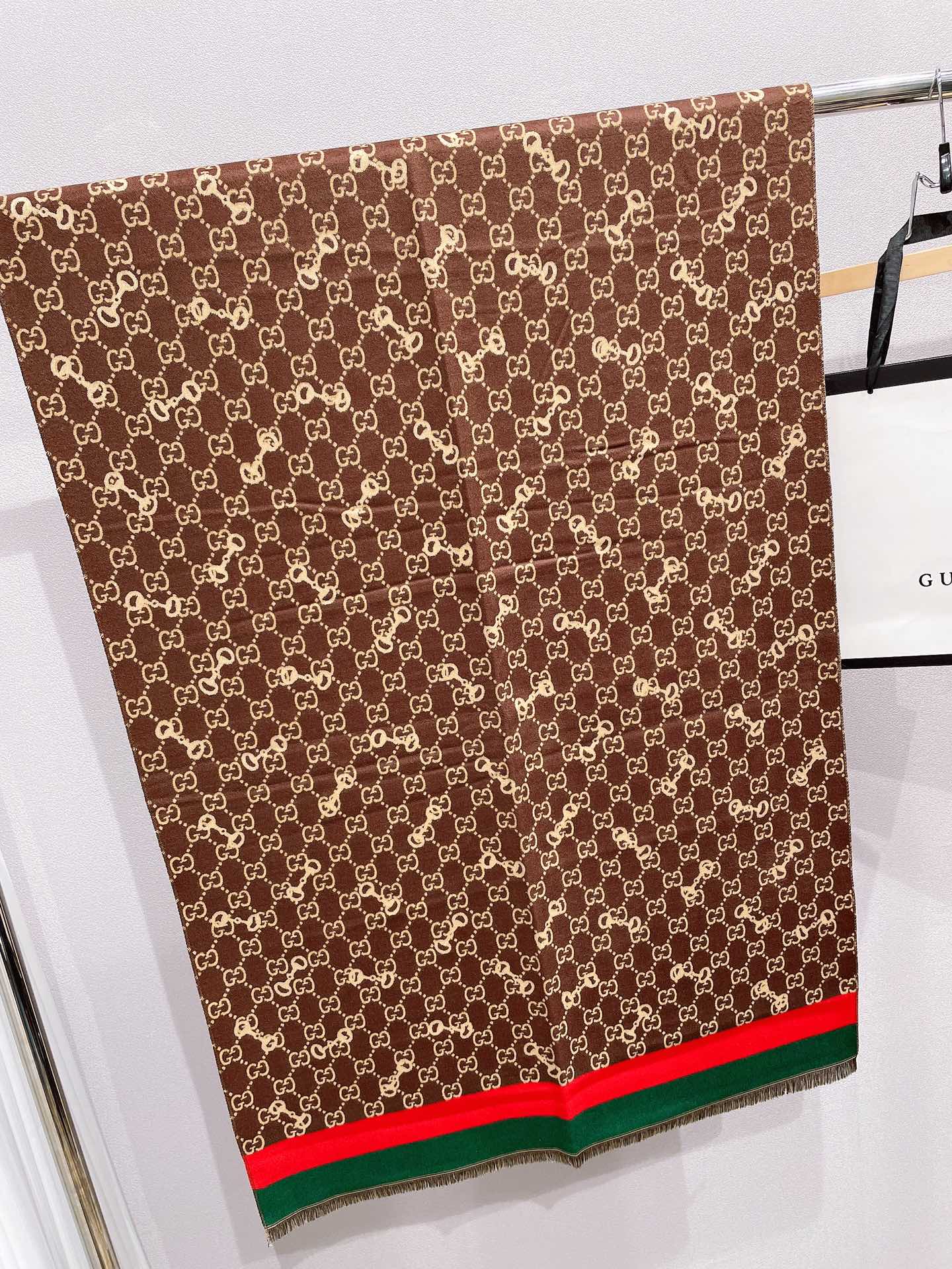 LB - Luxury Gucci Scarf 013