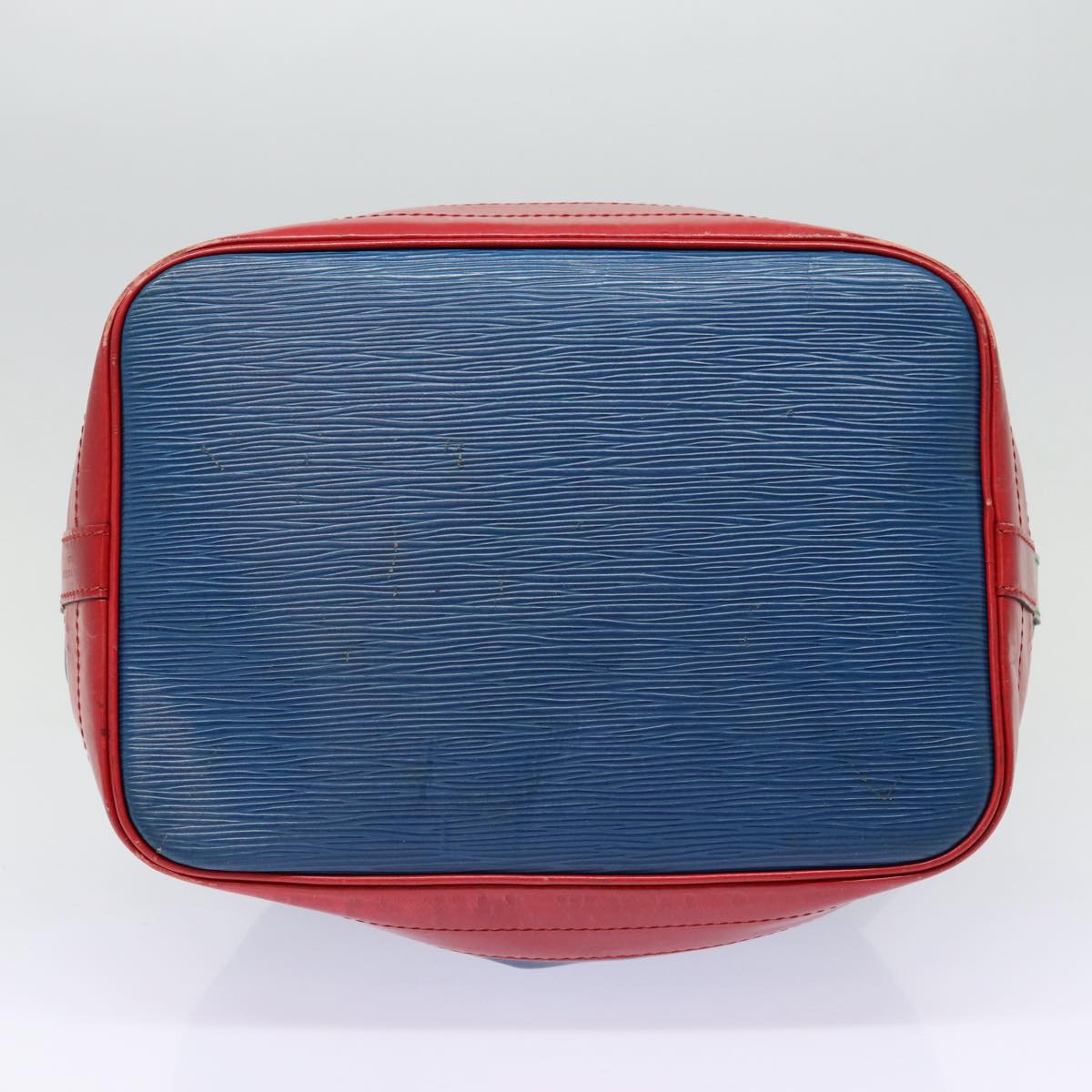 LOUIS VUITTON Noe Shoulder Bag