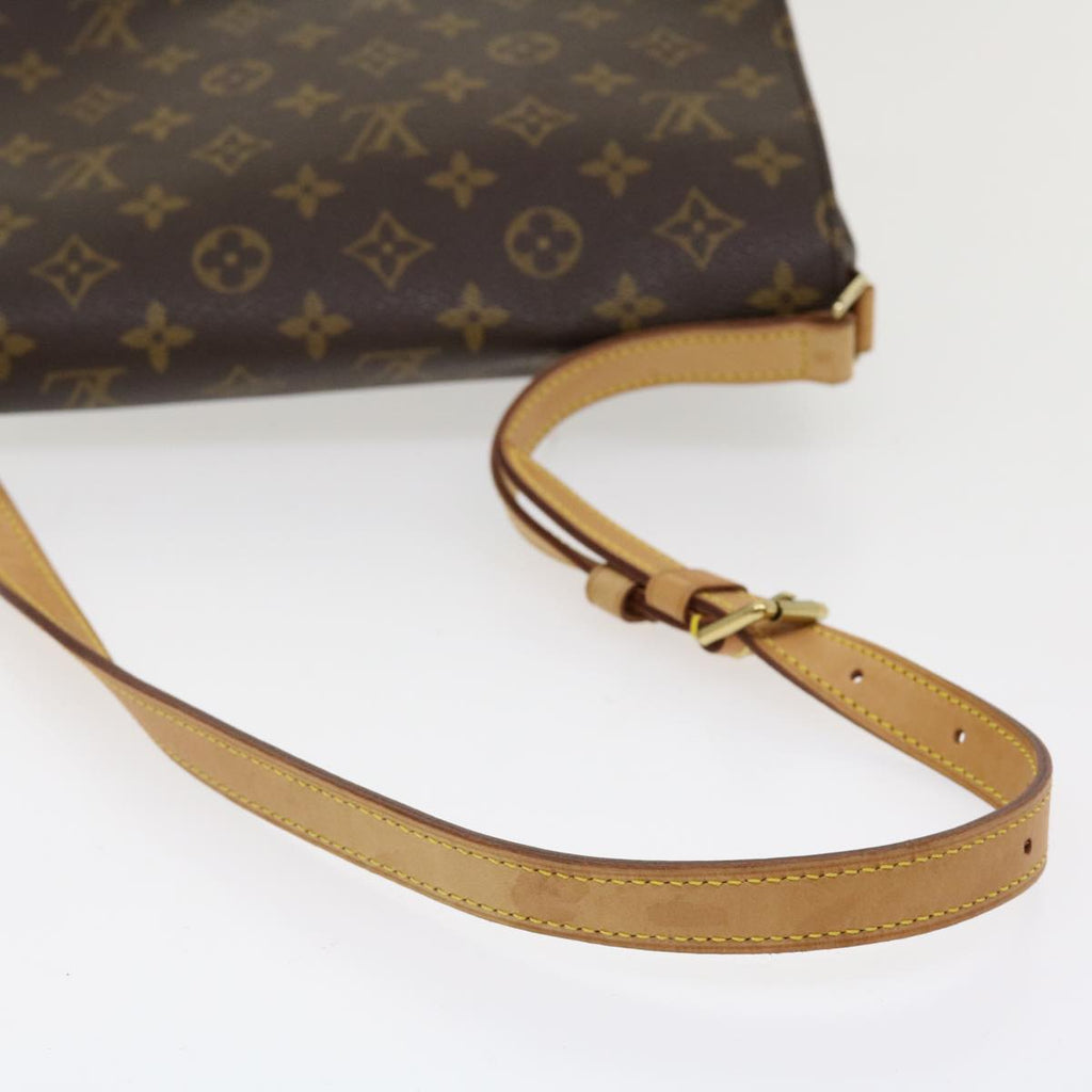 LOUIS VUITTON M1:1 Reptte Tango Shoulder Bag