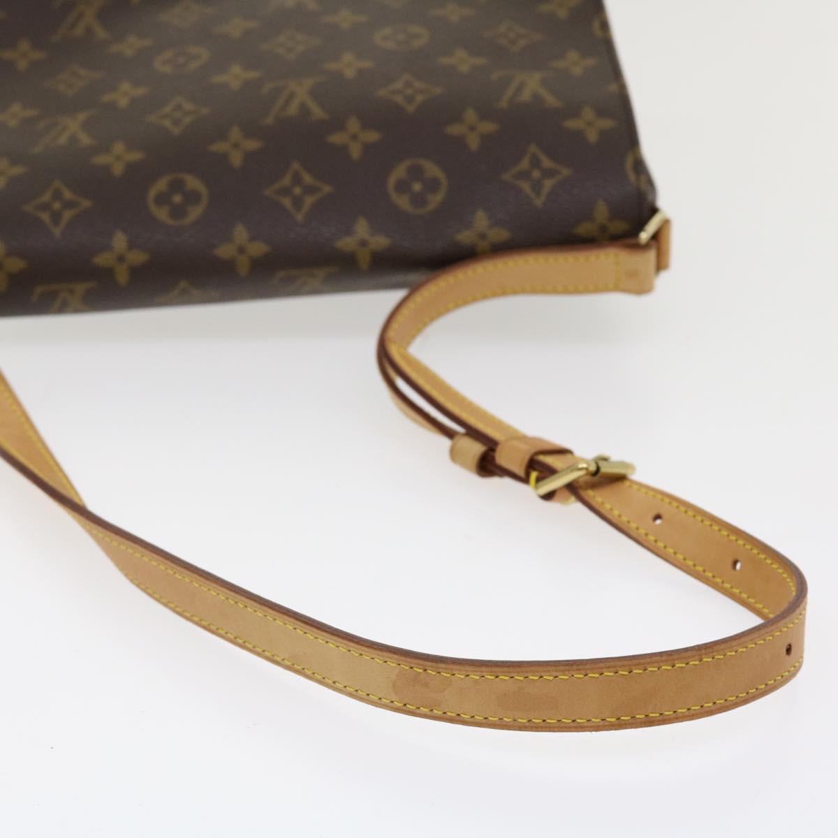 LOUIS VUITTON M1:1 Reptte Tango Shoulder Bag