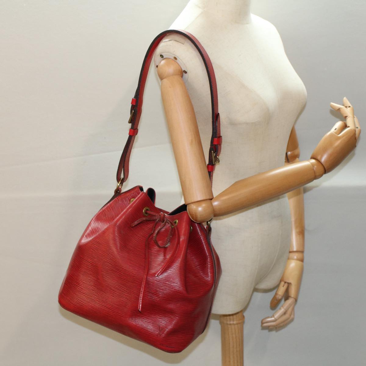 LOUIS VUITTON Noe PM Shoulder Bag