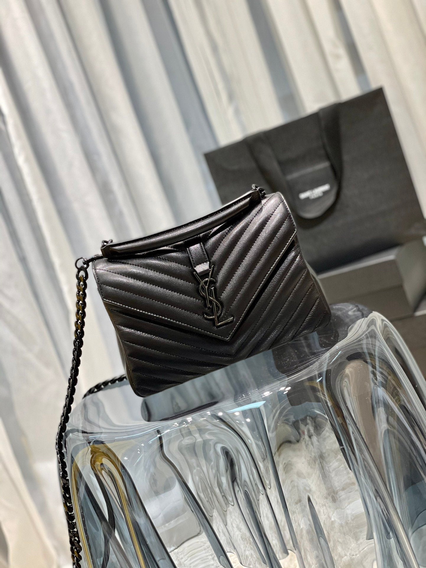 YSSL College Medium Chain Bag Black Metal Toned Hardware For Women 9in/24cm YSL 600279BRM081000