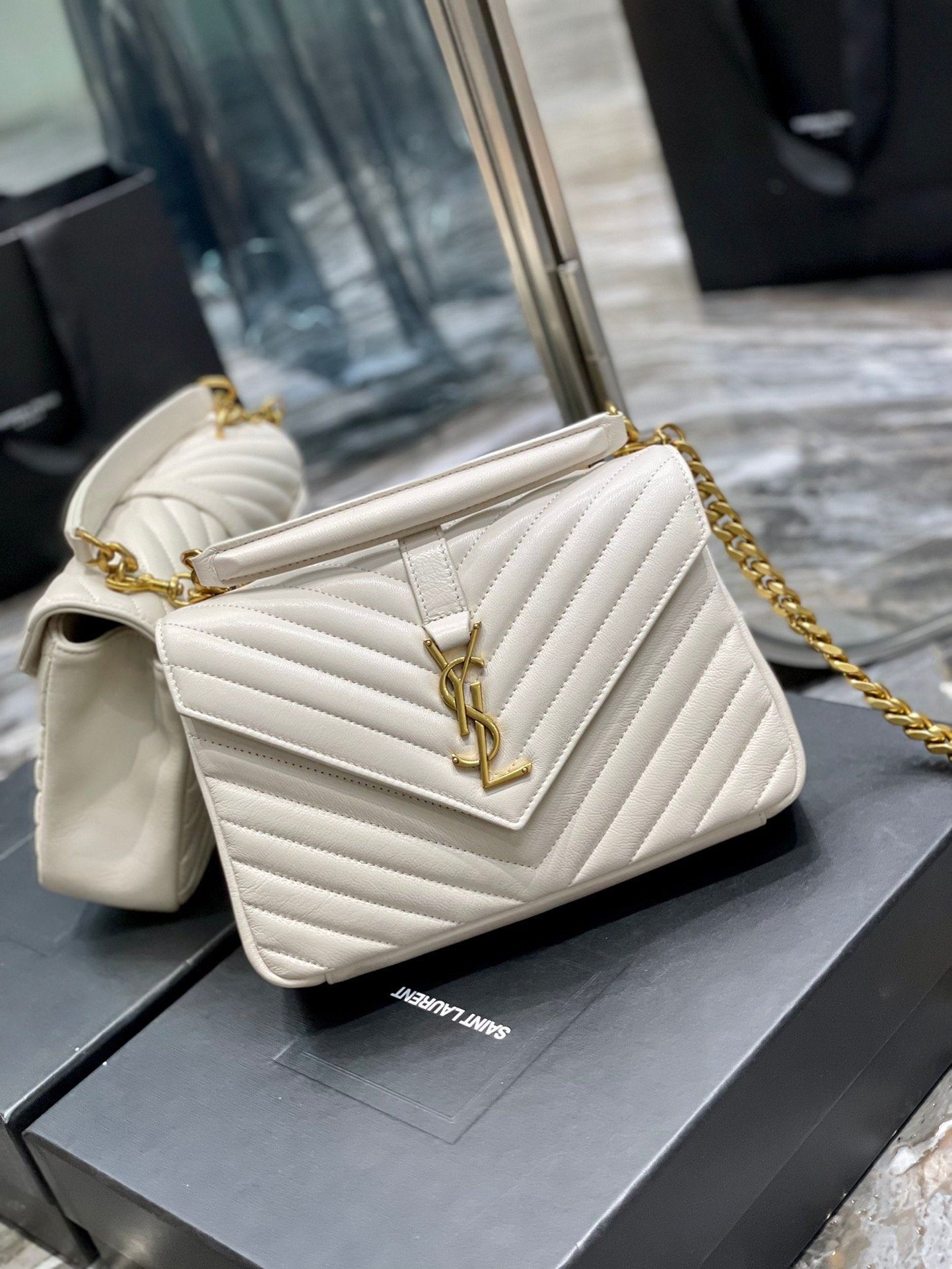 YSSL College Medium Chain Bag White Gold Toned Hardware For Women 9in/24cm YSL 600279BRM079207