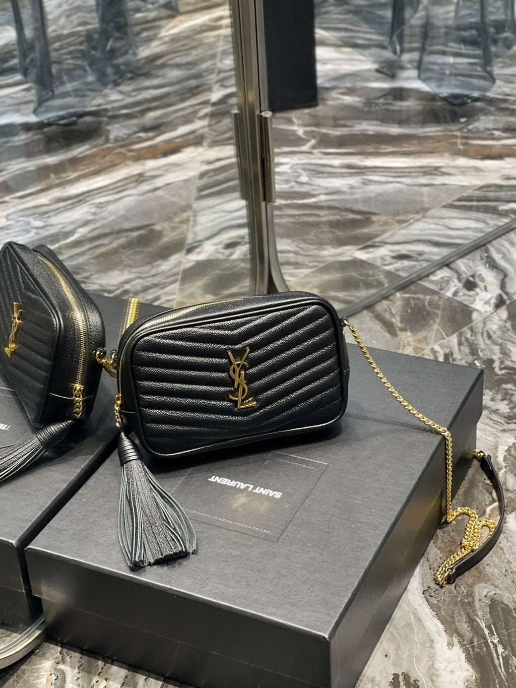Top Quality Lou Mini Bag Black In Quilted Grain De Poudre With Gold Hardware For Women 7.4in/19cm YSl 6125791GF011000