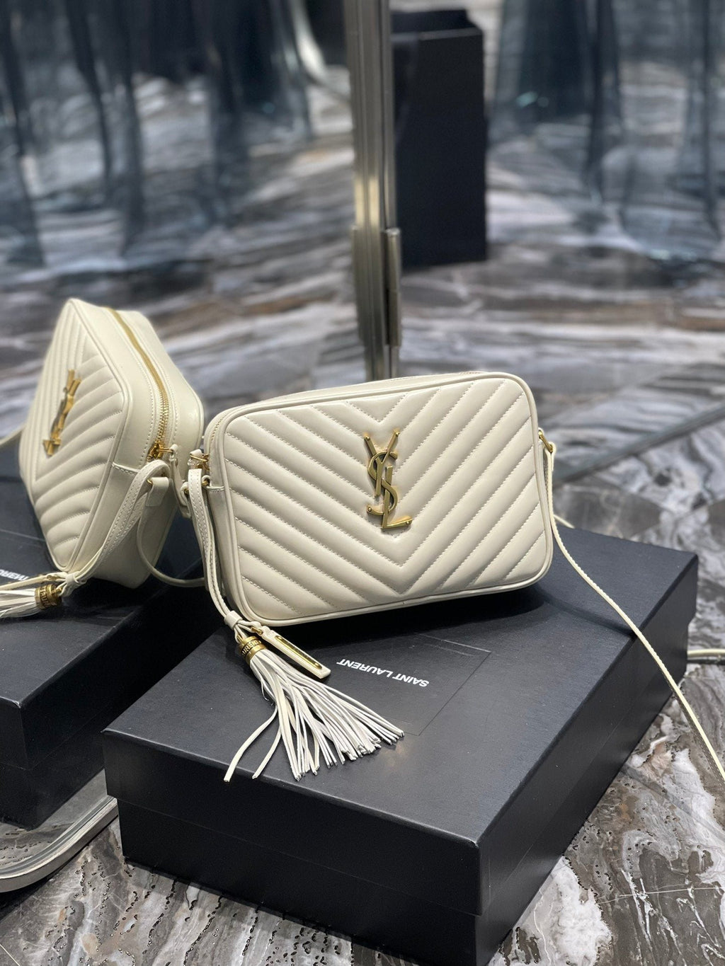 Top Quality Lou Camera Bag White With Gold Toned Hardware For Women 9in/23cm YSL 612544DV7079207