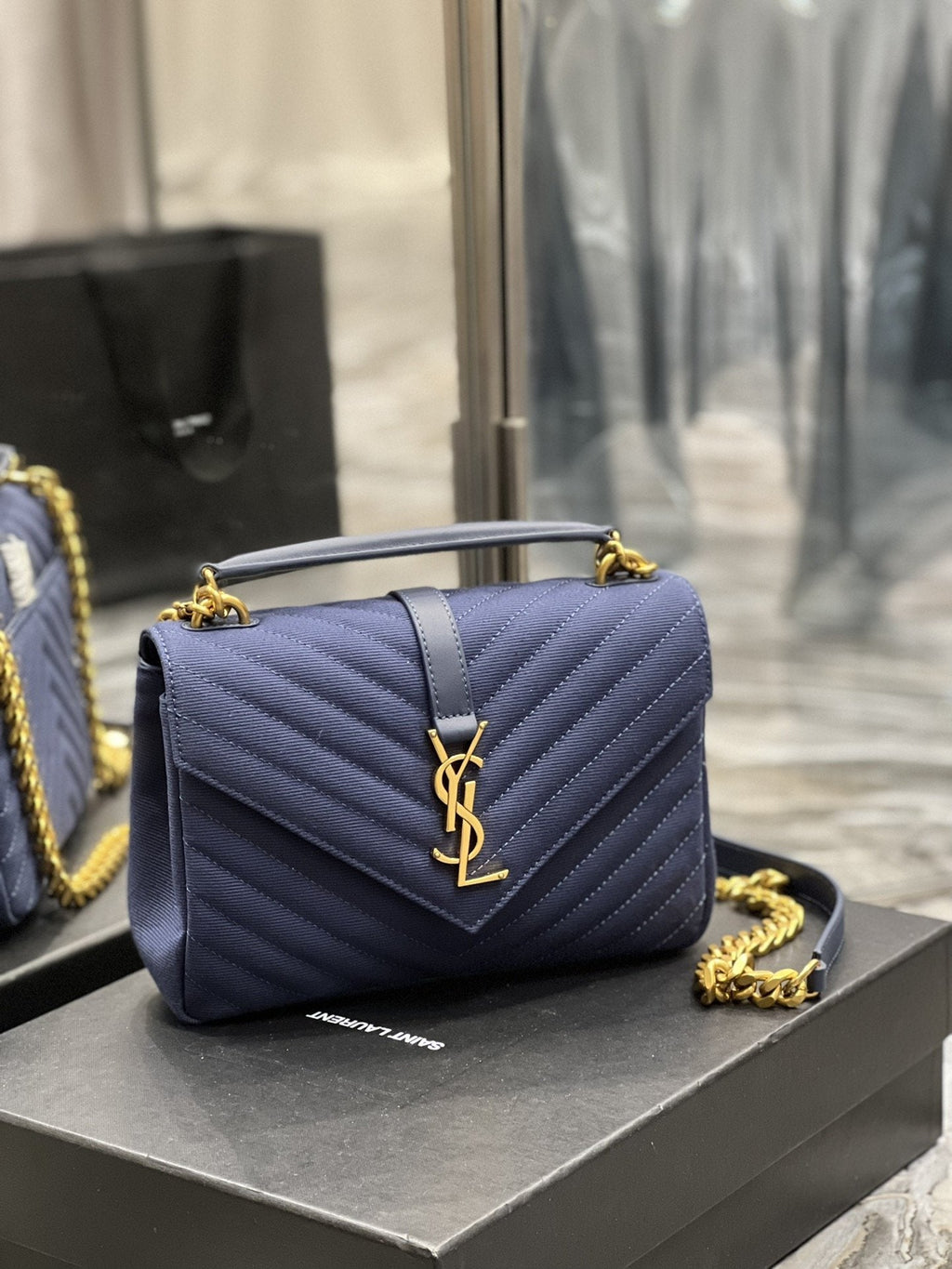 YSSL Envelope Medium Bag Marine In Mix MatelassÃ© Grain De Poudre Embossed Material For Women 9in/24cm YSL 600185BOW914147