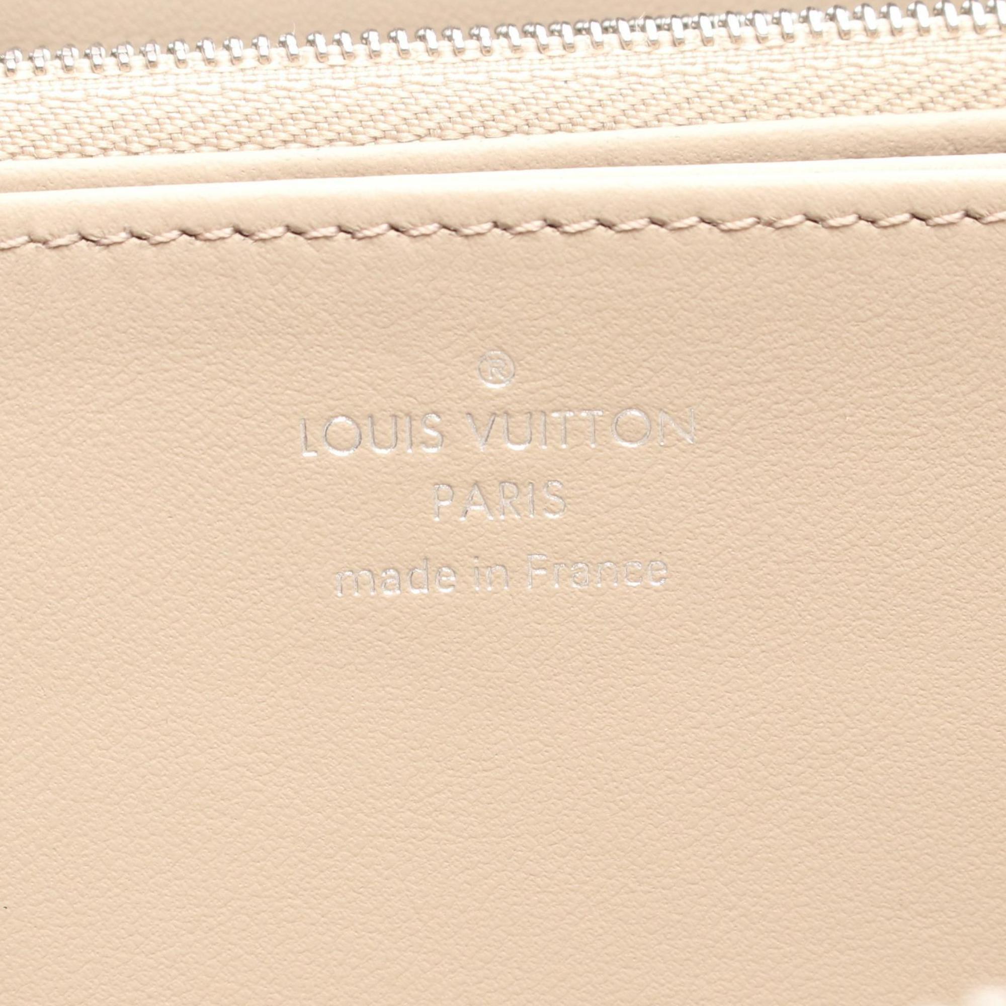 Louis Vuitton Beige Galle Mahina Leather Leather Long Wallet