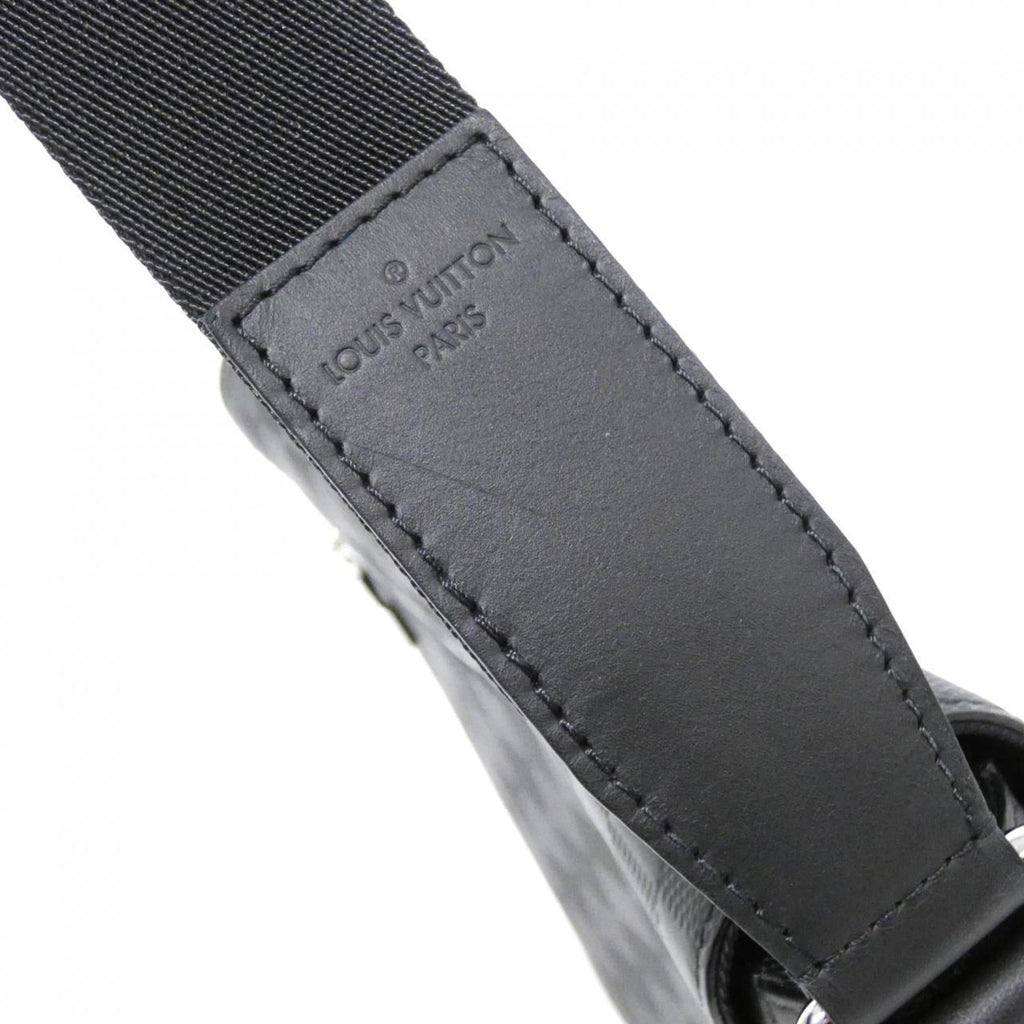 Louis Vuitton Black Leather Shoulder Bag