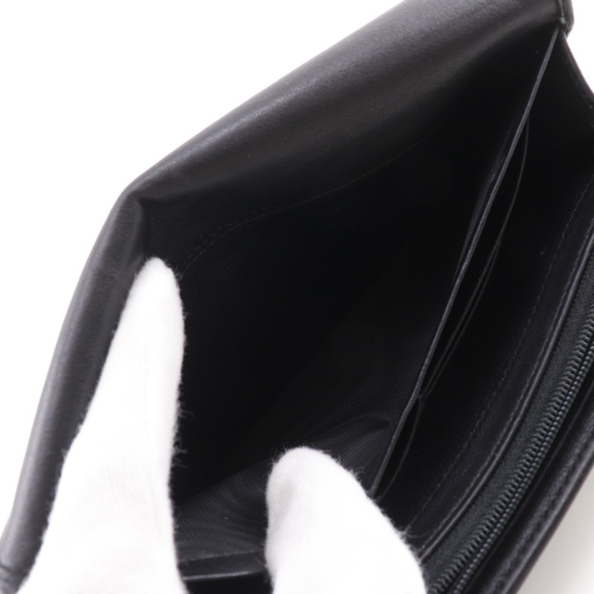 Gucci Black Leather Long Wallet (Bi-Fold) (Pre-Owned)